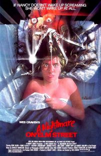 فیلم A Nightmare on Elm Street 1984 1 MV5BNTZmN2VlMWMtMTdlMi00NDBhLWIyODMtODEwMzM0ODMwMWYwXkEyXkFqcGc@. V1 SX500