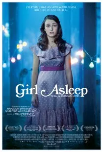 فیلم Girl Asleep 2015 1 MV5BMTA0MjczMDgzMjZeQTJeQWpwZ15BbWU4MDU3OTk2Nzkx. V1