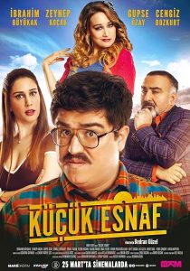 فیلم ترکی Kucuk Esnaf 1 MV5BZmU5NmFkYzQtMjY5OC00ZjMzLWJjOWUtNTM2NWFhYTNjNTRjXkEyXkFqcGc@. SY600 SX400